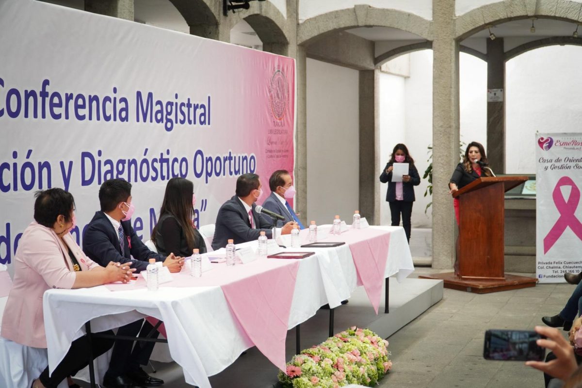La prevención y detección oportuna de cancer de mama permitirá salvar vidas, aseguró Alejandra Ramírez Ortiz, presidenta de la mesa directiva del Congreso del Estado