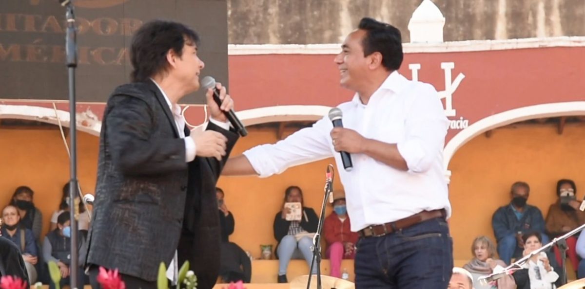 Maravilló Gilberto Gless a mamás de Tlaxcala Capital
