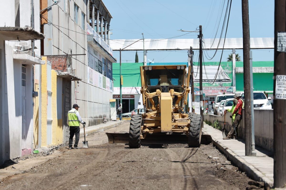 Inicia reparación de calle Próspero Cahuantzi en Chiautempan
