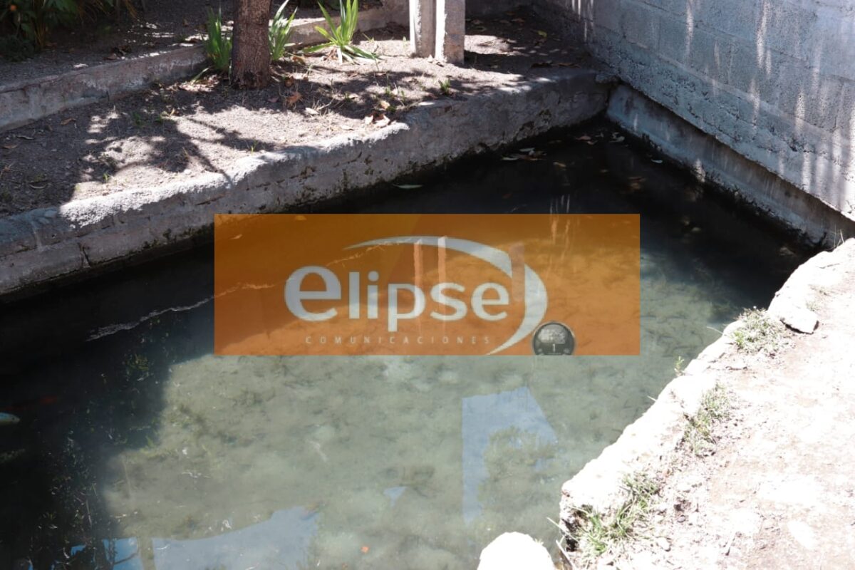 Habitantes del municipio de Zacatelco acuden a la sección cuarta, donde se encuentra el nacimiento de agua pura de manantial “