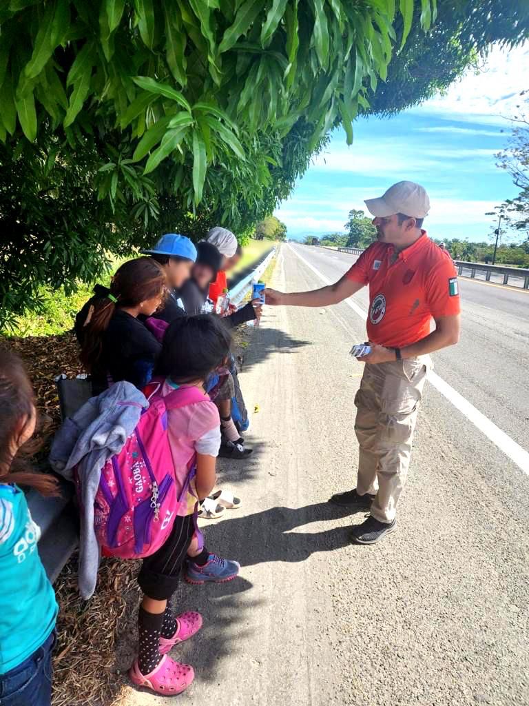 Atiende y da respuesta INM a solicitud de integrantes de caravana migrante