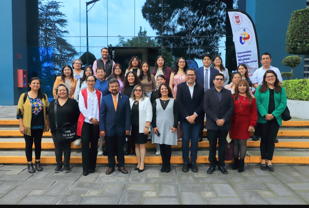 Estudiantes de la UATx comparten experiencias de interculturalidad