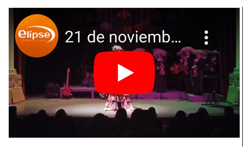 La cantante Frida Vargas, se presentó esta noche en el teatro Xicohtencatl