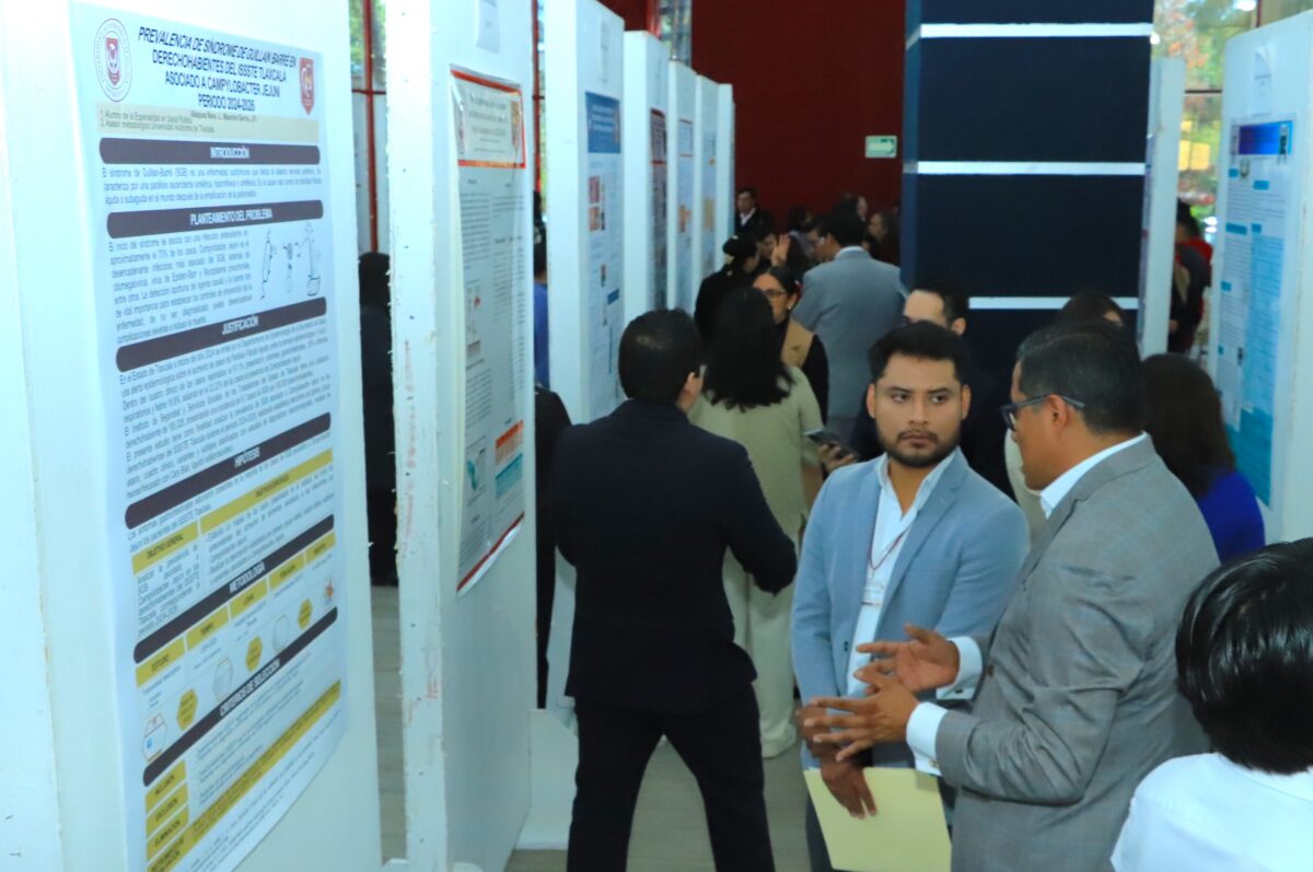 Estudiantes de Posgrado de Ciencias de la Salud UATx presentan avances de investigación   