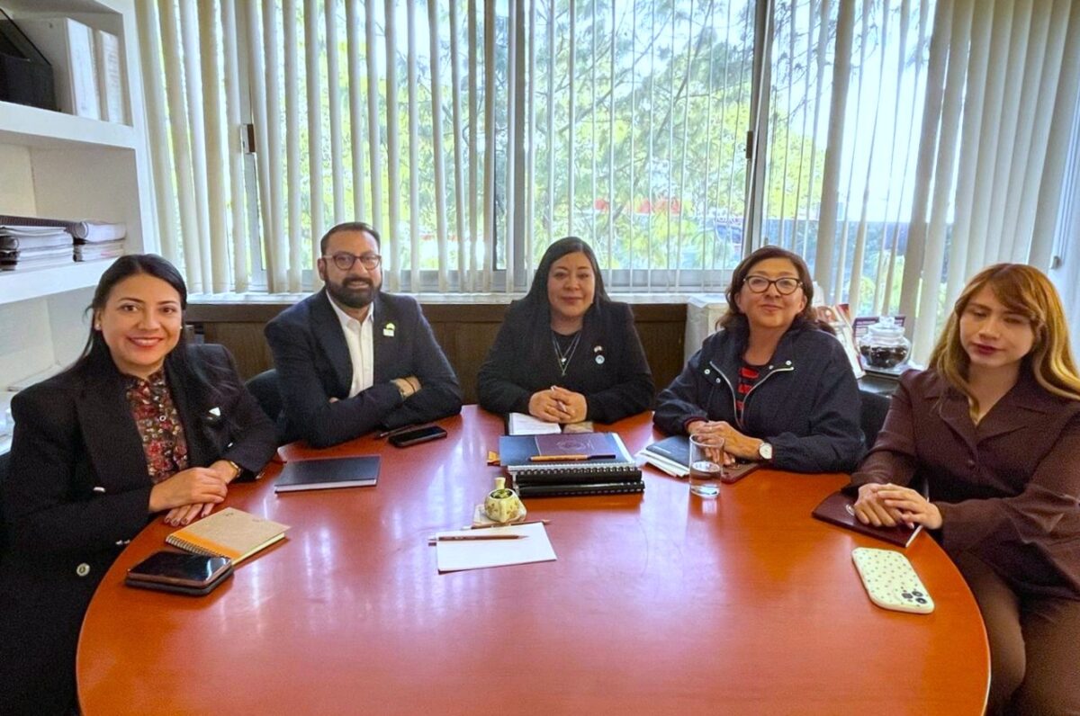 UATx y Embajada de Estados Unidos en México  dan seguimiento a planes de cooperación académica   