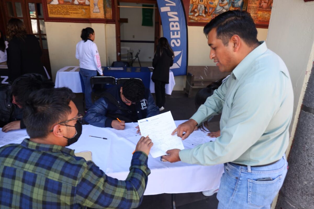 Aspecto de la feria de reclutamiento para el empleo, que promueve el ayuntamiento de Chiauhtempan