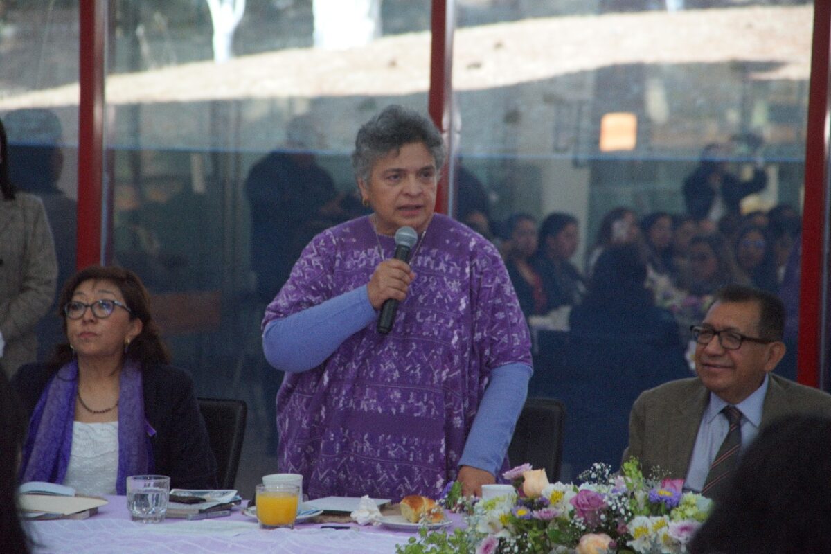 Las maestras universitarias imprimen un nuevo rostro a la educación superior en Tlaxcala: Beatriz Paredes