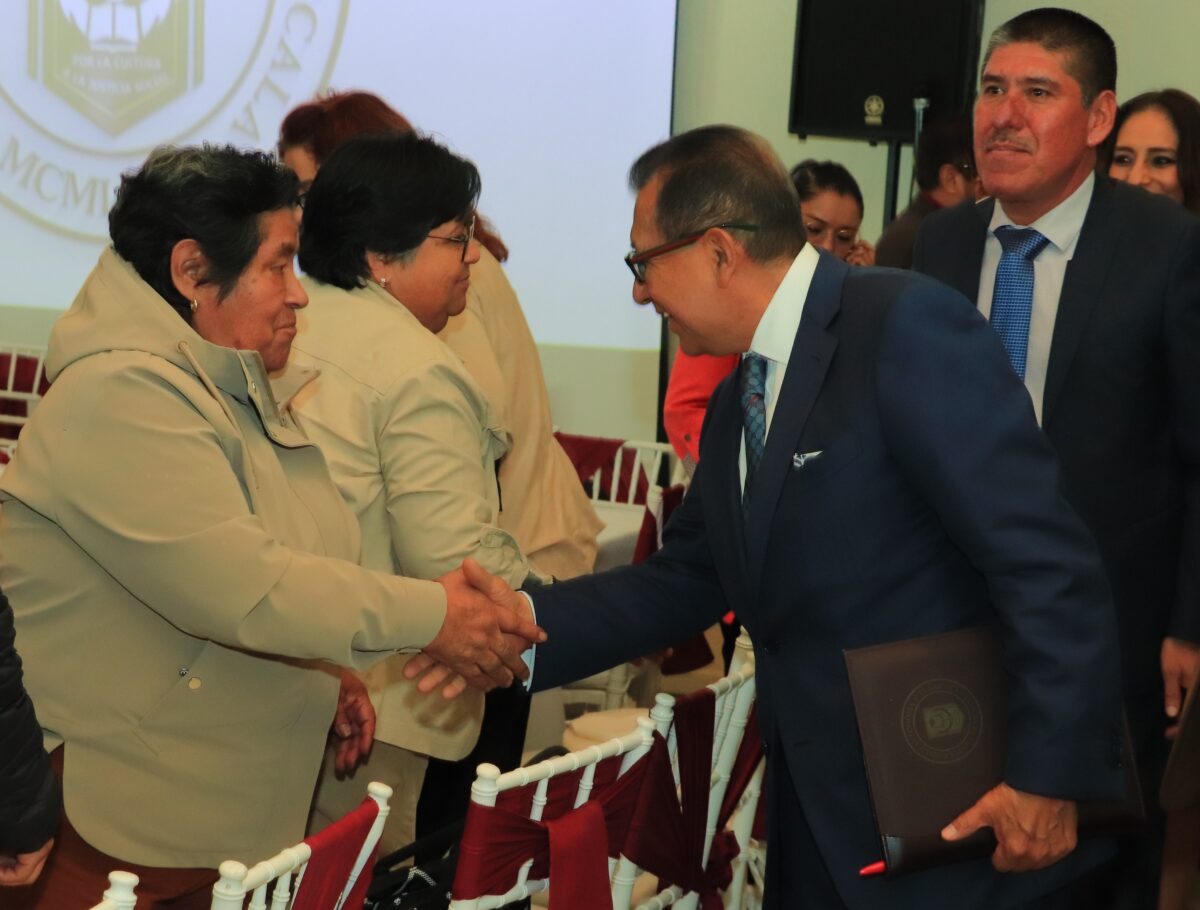 La UATx camina en la ruta del crecimiento gracias al clima laboral que prevalece con sus sindicatos: Rector           Sostuvo reunión con representación del STEIESET