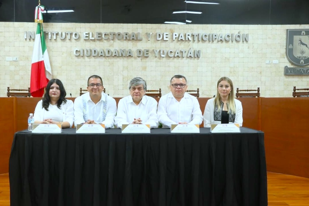 Gradúa CIJUREP-UATx a 2ª Generación de Maestría en  Derechos Políticos y Procesos Electorales, en Yucatán
