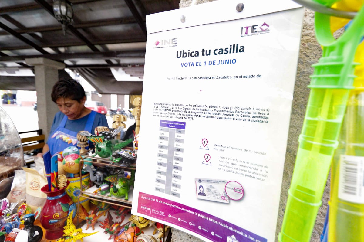 Carteles de información muestran secciones y casillas donde la ciudadanía podra