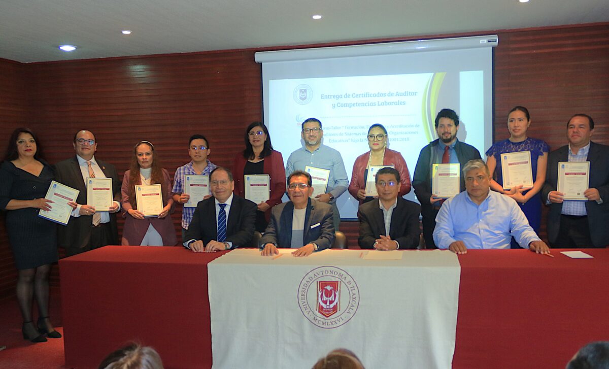La UATx capacita a nuevos auditores en Gestión de Organizaciones Educativas