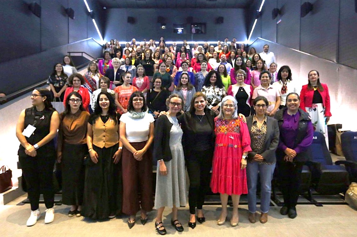 Asume UATx Secretaría Técnica de la RENIES-Igualdad     ü  Queda al frente la Doctora Edith Mendieta