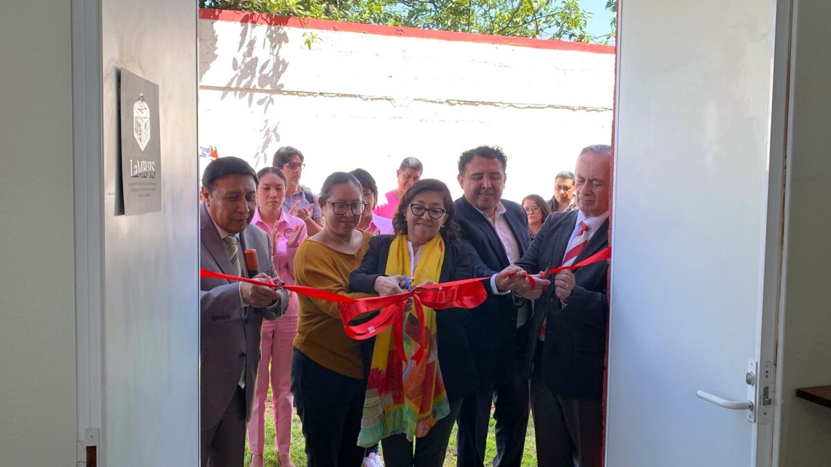 Ciencias de la Salud UATx inaugura Laboratorio Multidisciplinario     en Biomedicina, Biotecnología y Bioinformática