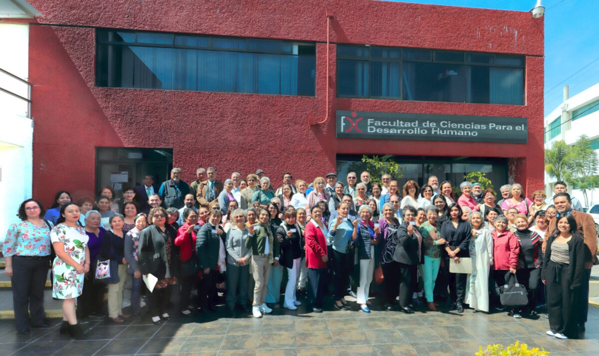 Comunidad de Ciencias de la Salud UATx celebra el Día de Médico