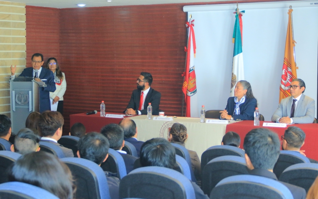 La Licenciatura en Diseño Automotriz representa  un motor de transformación regional: Rector de la UATx