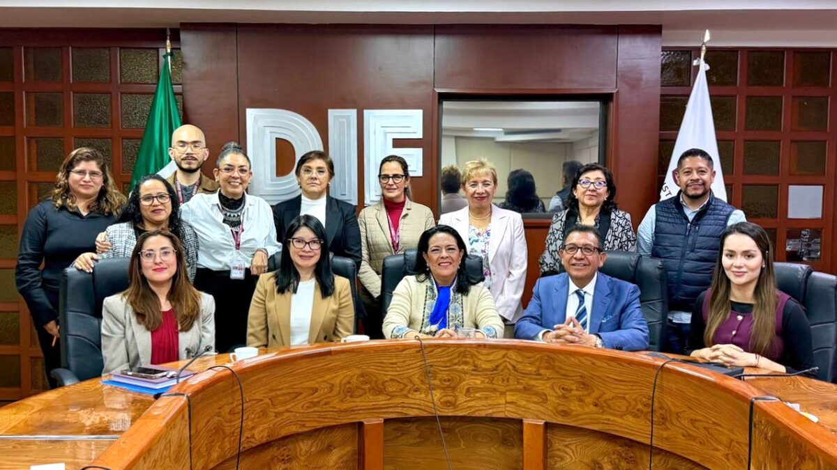 Rector de la UATx se integra a la Comisión para la Certificación de Profesionales que laboran en Educación Inicial y Primera Infancia