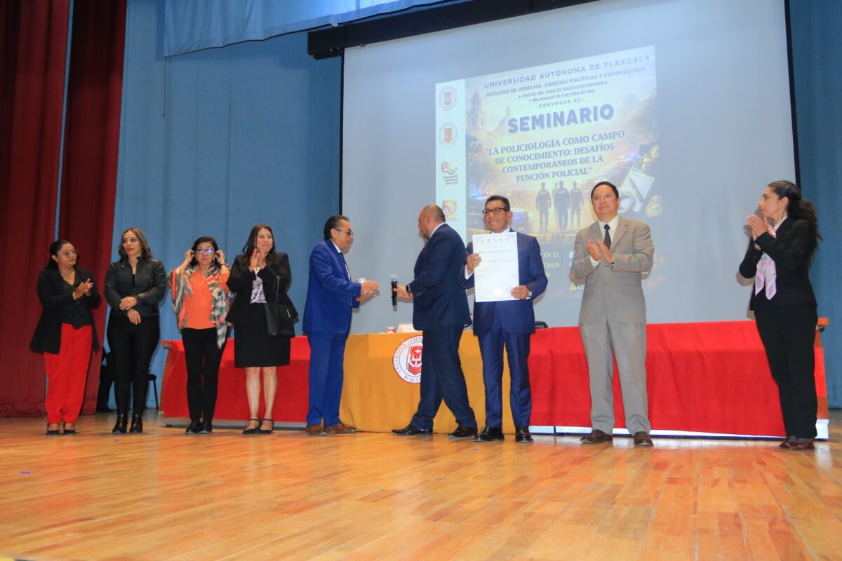 Abre la FDCPyC-UATx foro de reflexión integral     y especializad