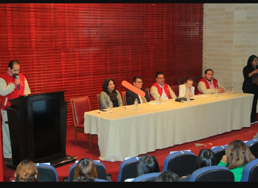 FCDH-UATx presentó el libro Aproximaciones al diagnóstico    cualitativo en la identificación de aptitudes sobresalientes