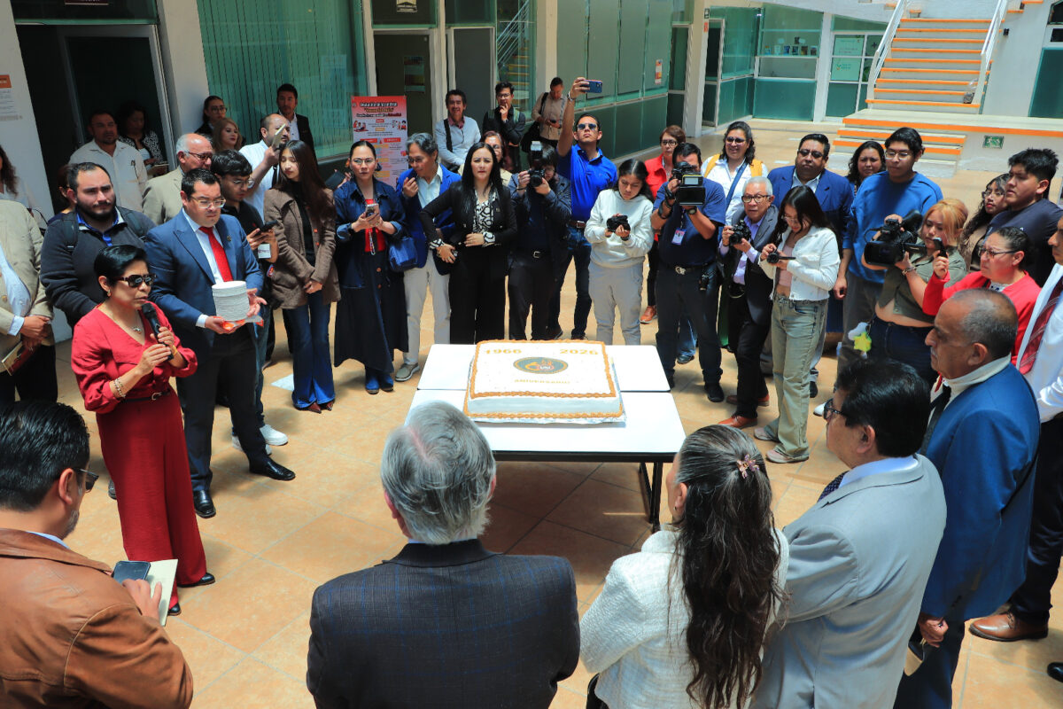 Conmemora Facultad de Ciencias de la Educación UATx su 60 aniversario