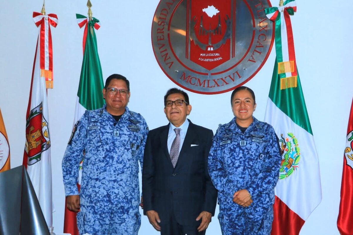 La UATx abre espacio de diálogo sobre seguridad nacional y bienestar social   