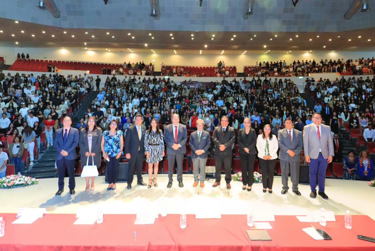 Inició en la UATx el Congreso Internacional Académico y de Investigación