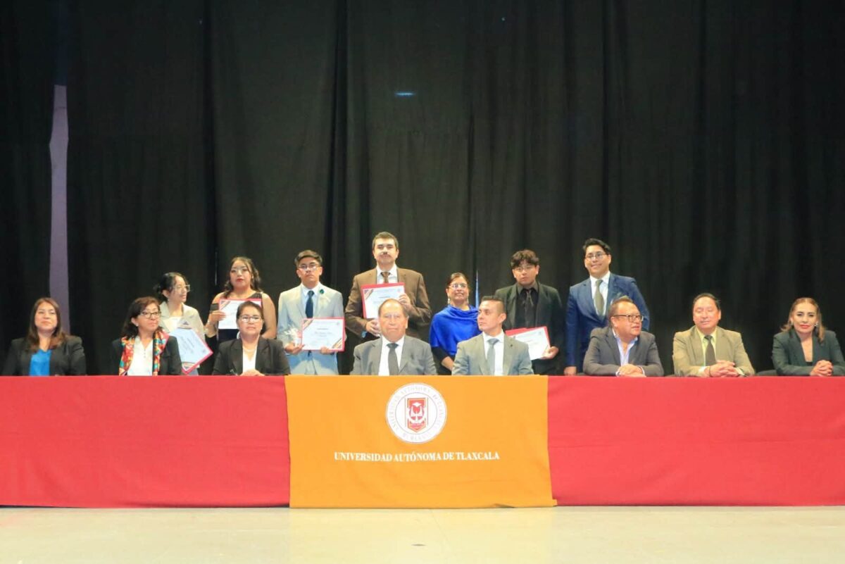 El conocimiento con sentido se convierte en transformación social: Rector de la UATx