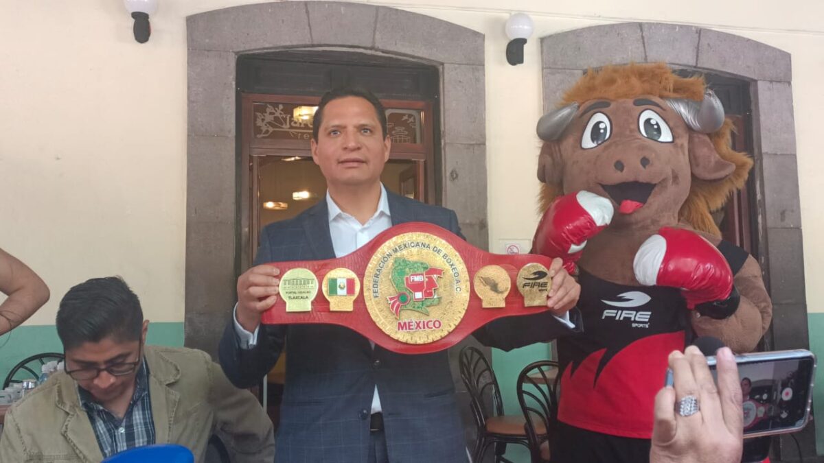 Presentan cinturón de la Federación Mexicana de Box que se entregará a los ganadores en el LXXXVII Elite Varonil 2022 y XVI Campeonato Nacional Femenil 2022.