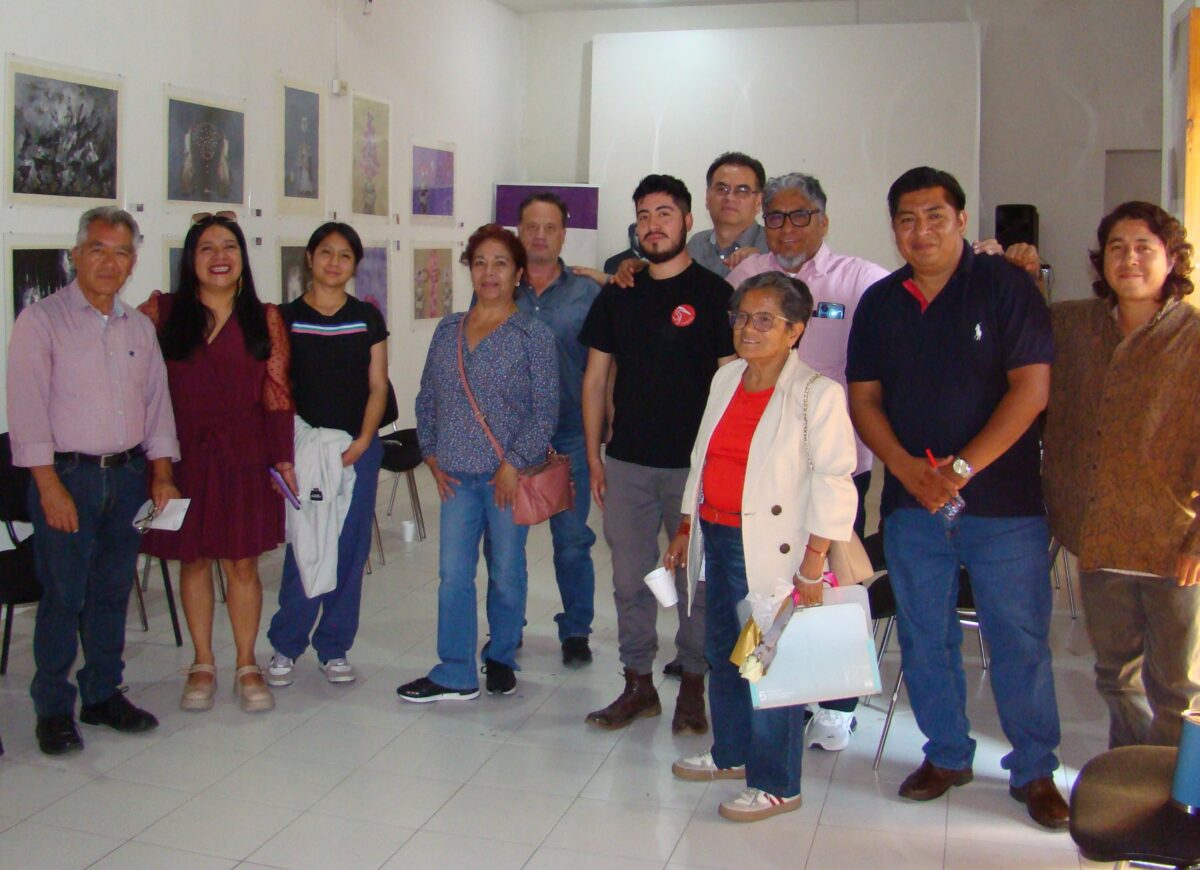 Cumple “Café filosófico” con su objetivo