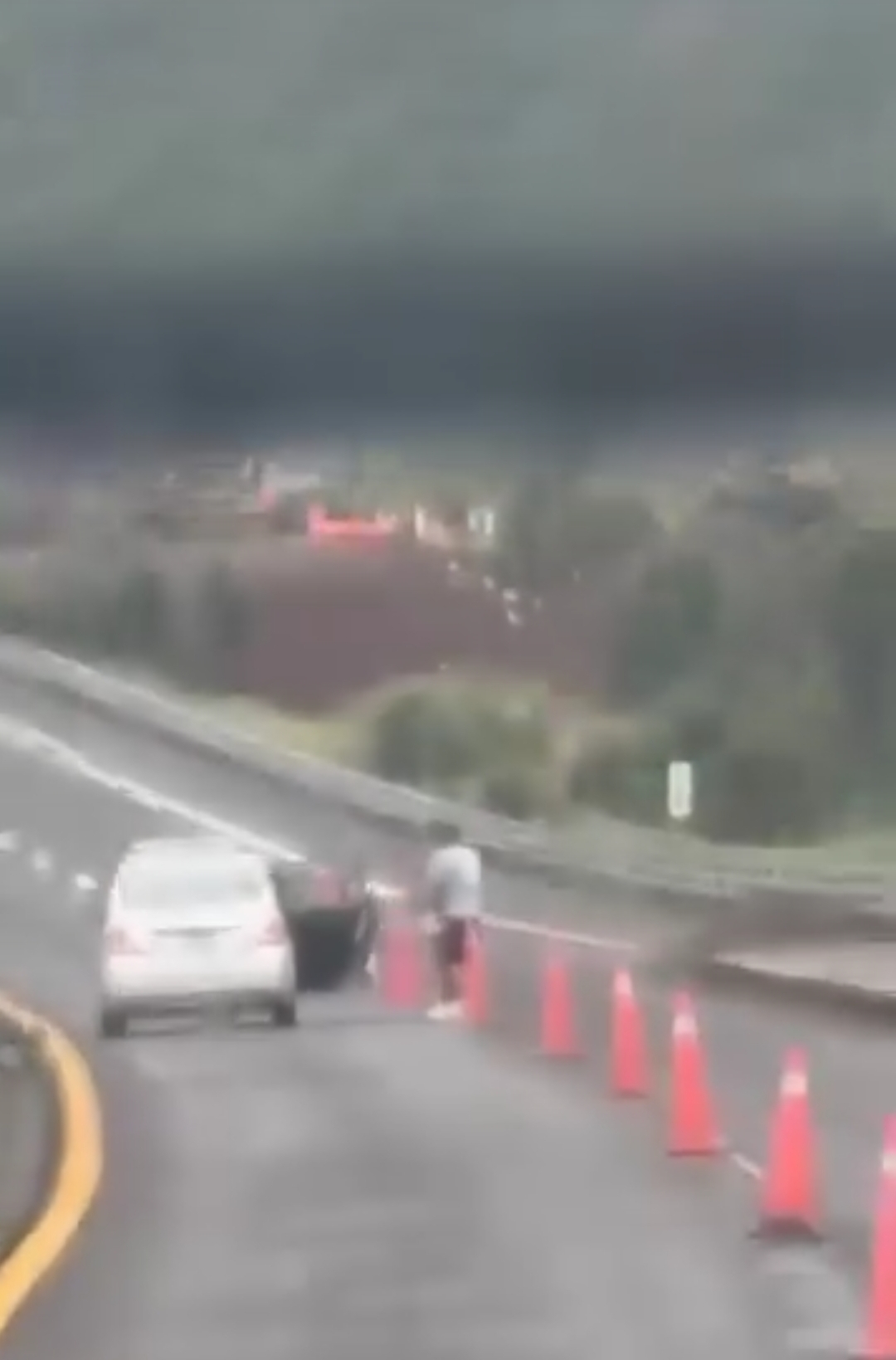 Roban a mano armada a automovilista en la carretera federal México-Veracruz, en Calpulalpan