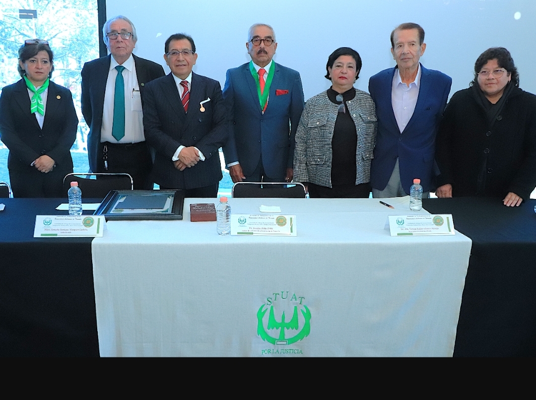 STUAT entrega la medalla “Efraín Ortiz Linares” al Maestro Enrique Vázquez Galicia