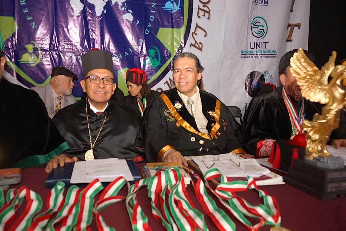 El Rector de la UATx es galardonado por la  Conferencia Internacional de la Comunidad Universitaria
