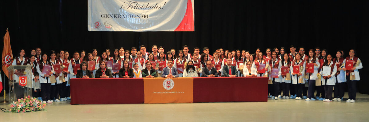 Graduó UATx a 129 Cirujanos Dentistas comprometidos con la salud de la población   