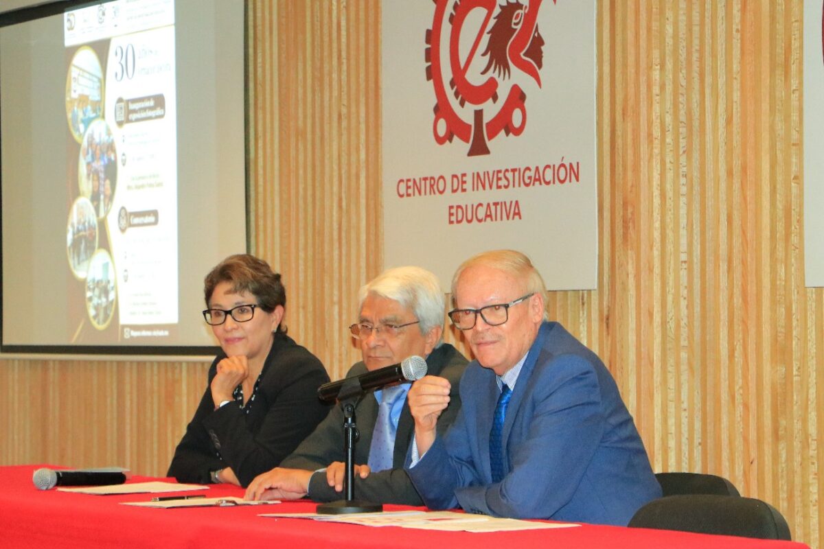 El Doctorado en Educación de la UATx es referente nacional  e internacional en formación de investigadores: Rector